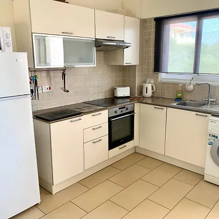 Nissi Sandy Bay C09 Apartment *